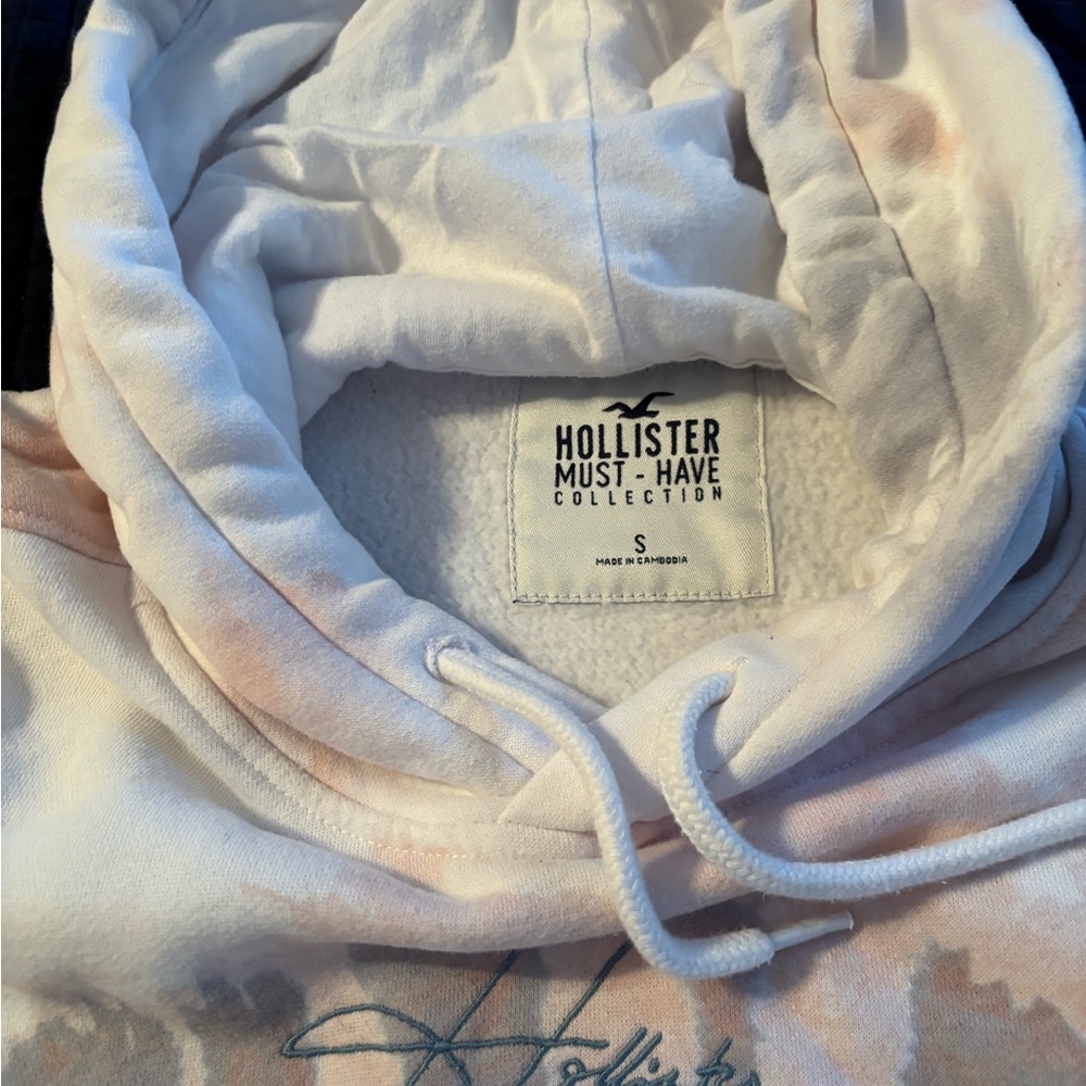 Hollister Tie-Dye Hoodie - Picture 2 of 3